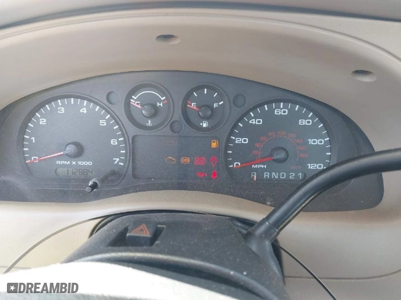 2006 Ford Ranger XL with VIN 1FTYR10U46PA12296, listed as a IAAI auction lot 41930201 with 112,884 mi miles. Bid and sale history available at carsss.com. Image 7.