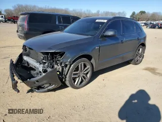 2015 Audi SQ5 Premium Plus z VIN WA1CGAFP8FA126669, wystawiony jako Copart lot #88633785 z przebiegiem 165 996 mil mil oraz Szkoda całkowita • Salvage title. Historia ofert i sprzedaży dostępna na DreamBid. Obrazek 1.