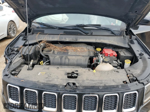 2019 Jeep Compass Altitude z VIN 3C4NJDBB5KT657021, wystawiony jako Copart lot #44572335 z przebiegiem 64 159 mil mil oraz Szkoda całkowita • Salvage title. Historia ofert i sprzedaży dostępna na DreamBid. Obrazek 13.