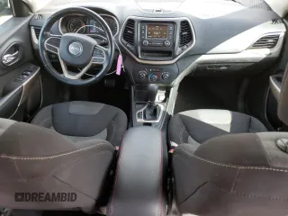 2018 Jeep Cherokee Latitude with VIN 1C4PJLCB1JD540543, listed as a Copart auction lot 49877555 with 107,425 mi miles and Salvage Title. Bid and sale history available at carsss.com. Image 8.