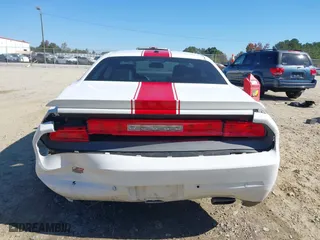 2013 Dodge Challenger SXT with VIN 2C3CDYAG6DH737253, listed as a IAAI auction lot 40615411 with 133,973 mi miles. Bid and sale history available at carsss.com. Image 16.
