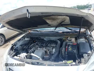 2014 Buick Regal Premium I with VIN 2G4GN5EX2E9270472, listed as a IAAI auction lot 42591013 with Not provided miles and . Bid and sale history available at DreamBid. Image 10.