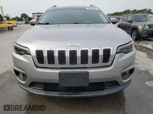 2019 Jeep Cherokee Altitude with VIN 1C4PJMLB4KD181048, listed as a Copart auction lot 60683595 with 68,864 mi miles and Salvage title. Bid and sale history available at DreamBid. Image 5.
