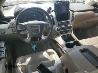 2019 GMC Yukon XL SLT z VIN 1GKS1GKC0KR325305, wystawiony jako Copart lot #56219325 z przebiegiem 136 295 mil mil oraz Szkoda całkowita • Salvage title. Historia ofert i sprzedaży dostępna na DreamBid. Obrazek 8.