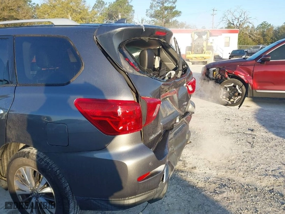2019 Nissan Pathfinder S with VIN 5N1DR2MM1KC620322, listed as a IAAI auction lot 41769563 with 61,043 mi miles. Bid and sale history available at carsss.com. Image 6.