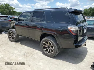 2021 Toyota 4Runner SR5 with VIN JTEMU5JR0M5851073, listed as a Copart auction lot 60277765 with 119,902 mi miles and Salvage title. Bid and sale history available at DreamBid. Image 2.