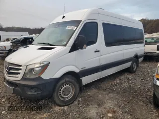 2014 Mercedes-Benz Sprinter with VIN WDZPE8DC9E5852585, listed as a Copart auction lot 84082834 with 378,412 mi miles and Salvage Title. Bid and sale history available at DreamBid. Image 1.