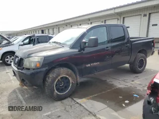2007 Nissan Titan XE z VIN 1N6AA07B57N207471, wystawiony jako Copart lot #57470845 z przebiegiem 255 444 mil mil oraz Szkoda całkowita • Salvage title. Historia ofert i sprzedaży dostępna na DreamBid. Obrazek 1.