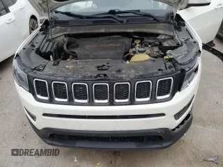 2018 Jeep Compass Latitude z VIN 3C4NJDBBXJT185462, wystawiony jako Copart lot #85528414 z przebiegiem 134 989 mil mil oraz Szkody całkowita. Historia ofert i sprzedaży dostępna na DreamBid. Obrazek 13.