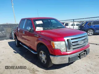 2010 Ford F-150 XL with VIN 1FTEW1C84AFB78455, listed as a IAAI auction lot 41489596 with 190,651 mi miles. Bid and sale history available at carsss.com. Image 1.