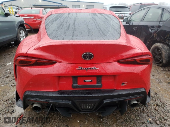 2021 Toyota Supra 3.0 z VIN WZ1DB0C02MW044450, wystawiony jako Copart lot #73321152 z przebiegiem Nie podano mil oraz . Historia ofert i sprzedaży dostępna na DreamBid. Obrazek 6.