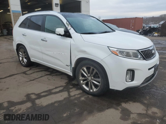 2014 Kia Sorento SX Limited z VIN 5XYKWDA79EG451665, wystawiony jako Copart lot #45566955 z przebiegiem 116 993 mil mil oraz Szkoda całkowita • Salvage title. Historia ofert i sprzedaży dostępna na DreamBid. Obrazek 4.