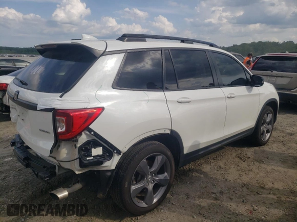 2021 Honda Passport Touring z VIN 5FNYF7H91MB015479, wystawiony jako Copart lot #56127214 z przebiegiem 28 039 mil mil oraz Szkoda całkowita • Salvage title. Historia ofert i sprzedaży dostępna na DreamBid. Obrazek 3.