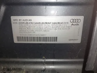 2004 Audi A4 1.8T with VIN WAULC68E04A055889, listed as a IAAI auction lot 41986309 with 124,598 mi miles. Bid and sale history available at carsss.com. Image 9.