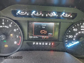2019 Ford F-150 XL with VIN 1FTMF1CB3KKD35652, listed as a IAAI auction lot 42463370 with 96,129 mi miles and . Bid and sale history available at DreamBid. Image 7.