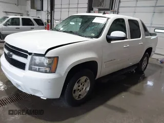 2009 Chevrolet Avalanche 2LT z VIN 3GNFK22089G289836, wystawiony jako IAAI lot #42208040 z przebiegiem 225 497 mil mil oraz . Historia ofert i sprzedaży dostępna na DreamBid. Obrazek 2.