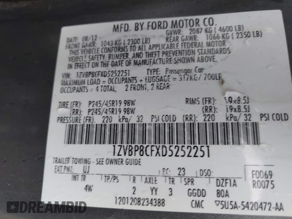 2013 Ford Mustang GT with VIN 1ZVBP8CFXD5252251, listed as a IAAI auction lot 41701508 with 171,781 mi miles. Bid and sale history available at carsss.com. Image 9.