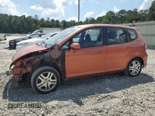 2007 Honda Fit Sport with VIN JHMGD38667S047110, listed as a Copart auction lot 69097094 with 231,662 mi miles and Salvage Title. Bid and sale history available at carsss.com. Image 1.