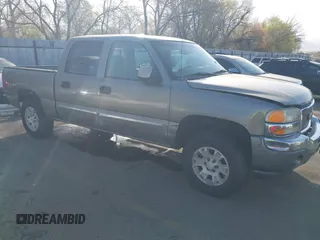 2006 GMC Sierra 1500 SLT with VIN 2GTEK13Z761346124, listed as a IAAI auction lot 41992231 with 265,402 mi miles and . Bid and sale history available at carsss.com. Image 1.