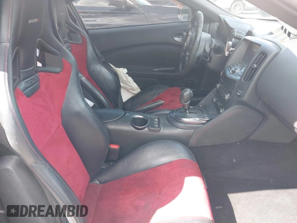 2017 Nissan 370Z with VIN JN1AZ4EH4HM950062, listed as a IAAI auction lot 39140973 with 86,259 mi miles. Bid and sale history available at carsss.com. Image 8.