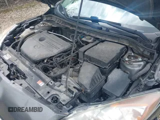2011 Mazda 3 S Sport with VIN JM1BL1U53B1389211, listed as a IAAI auction lot 42213009 with 117,980 mi miles and . Bid and sale history available at DreamBid. Image 10.