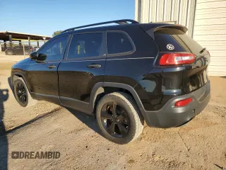2017 Jeep Cherokee Sport z VIN 1C4PJLAS5HW571702, wystawiony jako Copart lot #81427524 z przebiegiem 220 832 mil mil oraz Czysty tytuł • Clean title. Historia ofert i sprzedaży dostępna na DreamBid. Obrazek 2.