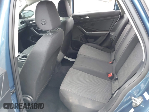 2020 Volkswagen Jetta S z VIN 3VWC57BU2LM086126, wystawiony jako IAAI lot #42054196 z przebiegiem 29 819 mil mil oraz . Historia ofert i sprzedaży dostępna na DreamBid. Obrazek 8.