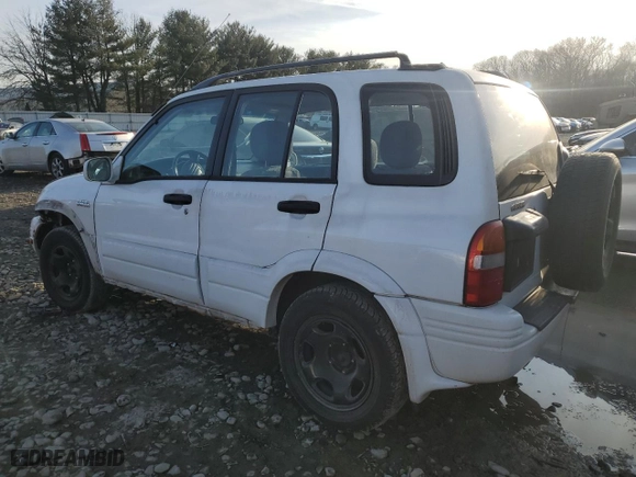 2000 Suzuki Grand Vitara JLX with VIN JS3TD62V4Y4121259, listed as a Copart auction lot 43538045 with 127,915 mi miles and Salvage Title. Bid and sale history available at carsss.com. Image 2.