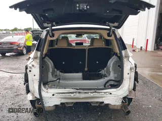 2019 Acura RDX Advance with VIN 5J8TC1H73KL023559, listed as a IAAI auction lot 42162873 with 213,592 mi miles and . Bid and sale history available at DreamBid. Image 18.