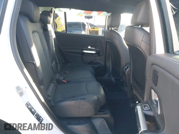 2023 Mercedes-Benz EQB 300 z VIN W1N9M0KBXPN062568, wystawiony jako IAAI lot #41025394 z przebiegiem Nie podano mil oraz . Historia ofert i sprzedaży dostępna na DreamBid. Obrazek 8.