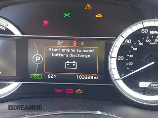 2017 Kia Niro LX with VIN KNDCB3LC8H5041747, listed as a IAAI auction lot 41764016 with 103,329 mi miles. Bid and sale history available at carsss.com. Image 15.
