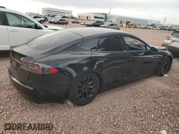 2017 Tesla Model S 60 z VIN 5YJSA1E15HF218686, wystawiony jako Copart lot #44689465 z przebiegiem 101 964 mil mil oraz Szkoda całkowita • Salvage title. Historia ofert i sprzedaży dostępna na DreamBid. Obrazek 3.