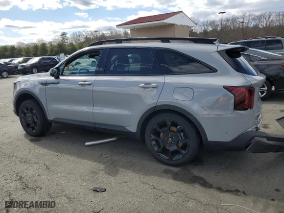 2024 Kia Sorento X-Line SX Prestige with VIN 5XYRKDJF1RG298982, listed as a Copart auction lot 47446025 with 4,733 mi miles and Salvage Title. Bid and sale history available at carsss.com. Image 2.