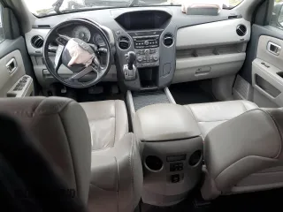 2014 Honda Pilot EX-L with VIN 5FNYF3H58EB004714, listed as a Copart auction lot 42533085 with 105,879 mi miles and Salvage Title. Bid and sale history available at DreamBid. Image 8.
