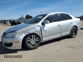 2006 Volkswagen Jetta 2.5L с VIN 3VWRF71K76M779141, выставлен на аукционе Copart как лот 48777305 с пробегом 265 569 миль миль и Списание • Salvage title. История ставок и продаж доступна на DreamBid. Изображение 1.