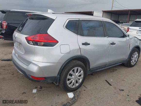 2017 Nissan Rogue SL with VIN 5N1AT2MT0HC884071, listed as a IAAI auction lot 41879410 with 1 mi miles. Bid and sale history available at carsss.com. Image 4.