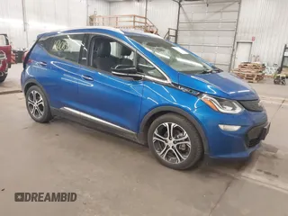 2021 Chevrolet Bolt EV Premier z VIN 1G1FZ6S04M4112890, wystawiony jako IAAI lot #42108914 z przebiegiem 68 452 mil mil oraz . Historia ofert i sprzedaży dostępna na DreamBid. Obrazek 1.