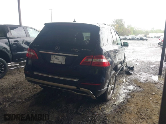 2014 Mercedes-Benz M 350 with VIN 4JGDA2EBXEA385648, listed as a IAAI auction lot 41949867 with 228,140 mi miles and . Bid and sale history available at DreamBid. Image 4.