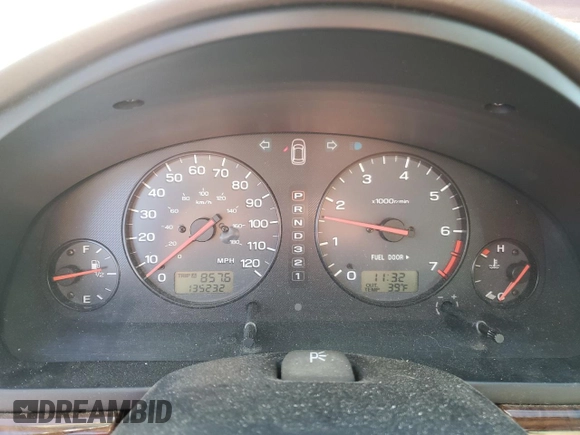 2002 Subaru Legacy Outback Limited с VIN 4S3BH686227663867, выставлен на аукционе Copart как лот 83188164 с пробегом 135 232 миль миль и Чистый • Clean title. История ставок и продаж доступна на DreamBid. Изображение 9.