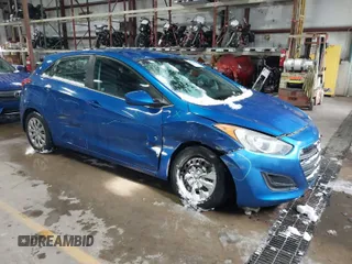 2017 Hyundai Elantra GT with VIN KMHD35LH5HU348271, listed as a IAAI auction lot 41374401 with 62,825 mi miles. Bid and sale history available at carsss.com. Image 1.