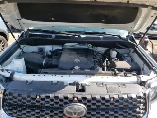 2018 Toyota Tundra 2WD SR5 with VIN 5TFEY5F14JX232833, listed as a Copart auction lot 78046644 with 88,525 mi miles and Salvage Title. Bid and sale history available at carsss.com. Image 11.