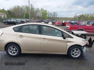 2010 Toyota Prius II with VIN JTDKN3DU8A0165496, listed as a IAAI auction lot 41960458 with 173,446 mi miles. Bid and sale history available at carsss.com. Image 13.