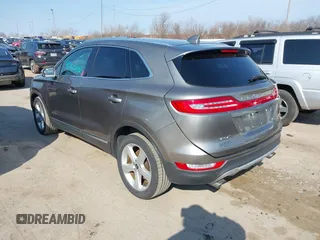 2016 Lincoln MKC Premier with VIN 5LMCJ1D98GUJ21055, listed as a IAAI auction lot 41747502 with 101,956 mi miles and . Bid and sale history available at DreamBid. Image 3.