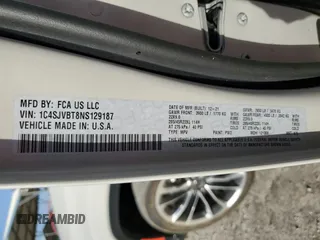 2022 Jeep Wagoneer Series II с VIN 1C4SJVBT8NS129187, выставлен на аукционе Copart как лот 53165565 с пробегом 73 078 миль миль и Списание • Salvage title. История ставок и продаж доступна на DreamBid. Изображение 14.