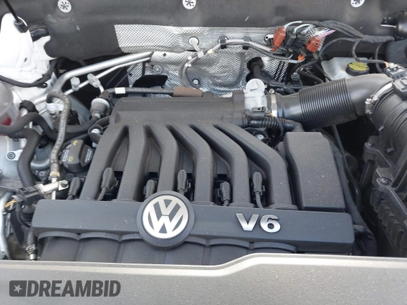 2019 Volkswagen Atlas SE z VIN 1V2UR2CAXKC539779, wystawiony jako IAAI lot #42188614 z przebiegiem 49 994 mil mil oraz . Historia ofert i sprzedaży dostępna na DreamBid. Obrazek 10.