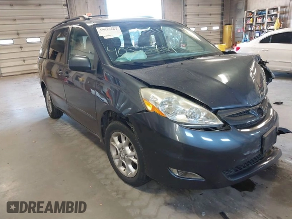 2006 Toyota Sienna XLE with VIN 5TDZA22C86S559955, listed as a IAAI auction lot 40525261 with 141,926 mi miles. Bid and sale history available at carsss.com. Image 1.