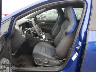 2023 Volkswagen Golf 20th Anniversary Edition z VIN WVWBB7CD9PW199549, wystawiony jako Copart lot #81139304 z przebiegiem 1 956 mil mil oraz Szkoda całkowita • Salvage title. Historia ofert i sprzedaży dostępna na DreamBid. Obrazek 7.