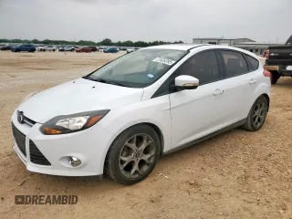2014 Ford Focus SE z VIN 1FADP3K24EL187042, wystawiony jako Copart lot #57636395 z przebiegiem 105 918 mil mil oraz Szkoda całkowita • Salvage title. Historia ofert i sprzedaży dostępna na DreamBid. Obrazek 1.