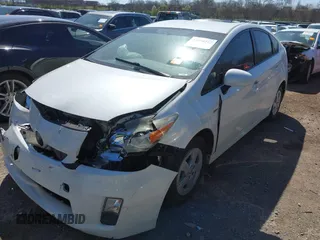 2010 Toyota Prius II with VIN JTDKN3DU4A0036669, listed as a IAAI auction lot 41850717 with Not Provided miles. Bid and sale history available at carsss.com. Image 2.