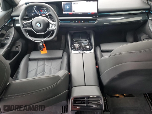 2024 BMW 5 Series 530i xDrive with VIN WBA53FJ03RCR50103, listed as a Copart auction lot 82044264 with 15,686 mi miles and Clean Title. Bid and sale history available at carsss.com. Image 8.